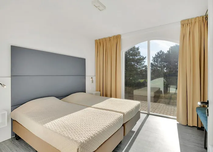 De Albatros - Kabbelaarsbank 8p - Not For Companies * אאודורפ